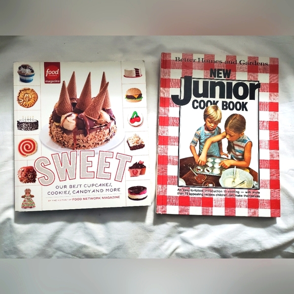 :Food network magazine sweet cookbook & better homes and gardens junior cookbook - Picture 1 of 16